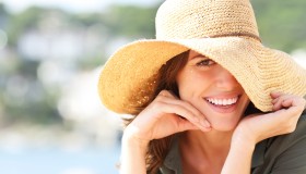 Summer eye consultation and tips for a relaxing vacation